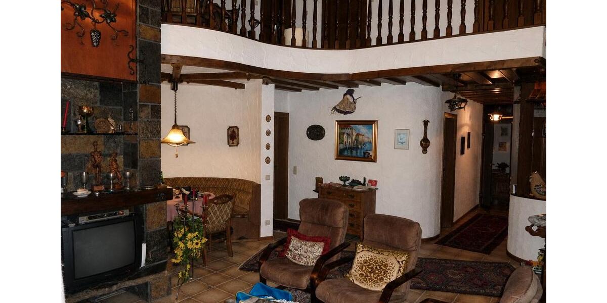 Mehrfamilienhaus, Wohnhaus Klingenberg am Main - 7 Zimmer, 230 m&sup2;, 598.000&euro; | Angebot:27067999