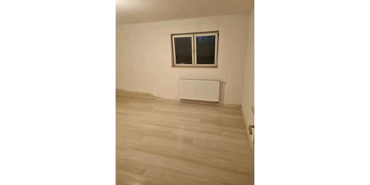 Etagenwohnung Bad König - 1 Zimmer, 85 m&sup2;, 1.000&euro; | Angebot:26652231