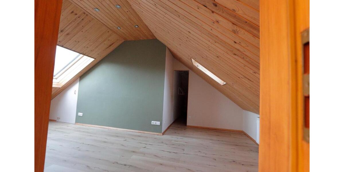 Maisonettenwohnung Dietzenbach - 4 Zimmer, 110 m&sup2;, 1.300&euro; | Angebot:26272086