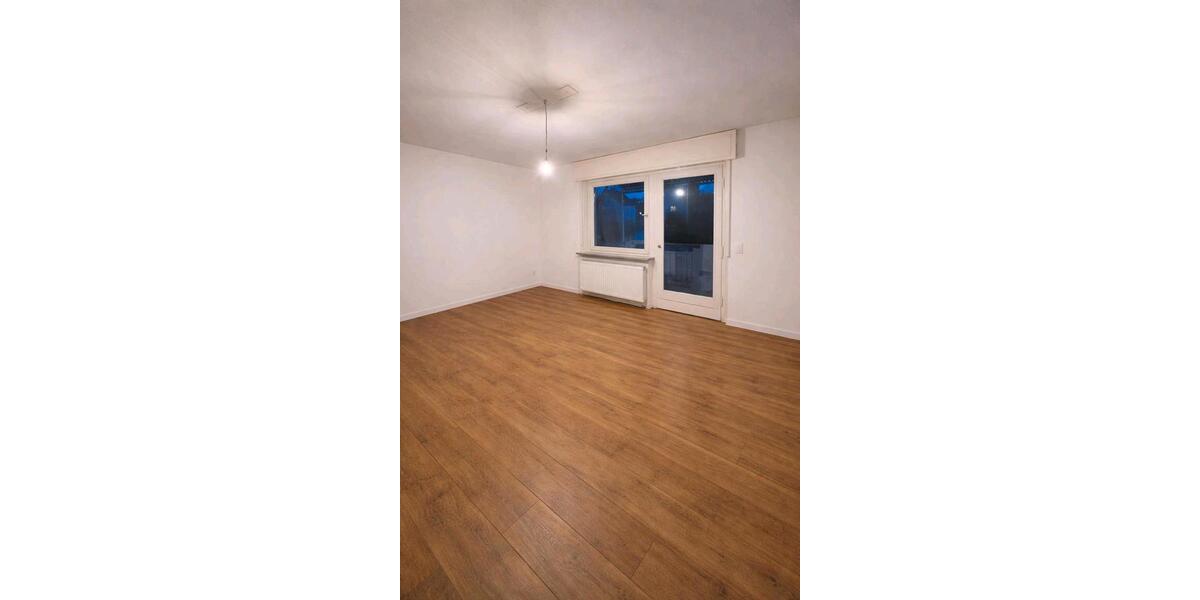 Etagenwohnung Hanau Groß-Steinheim - 2 Zimmer, 65 m&sup2;, 1.100&euro; | Angebot:25964077