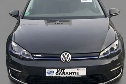 VW Golf 32.650 km 14.980 &euro; Aschaffenburg am Main 63741
