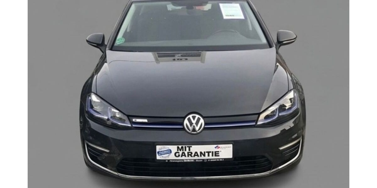 VW Golf 32.650 km 14.980 &euro; Aschaffenburg am Main 63741
