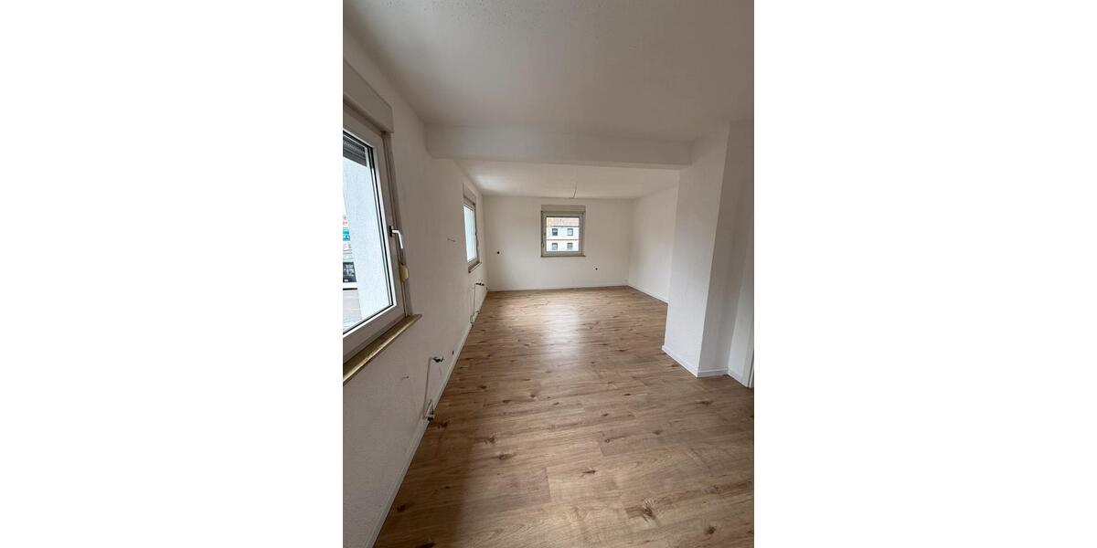 Mehrfamilienhaus, Wohnhaus Hanau Lamboy - 7 Zimmer, 174 m&sup2;, 650.000&euro; | Angebot:26221860