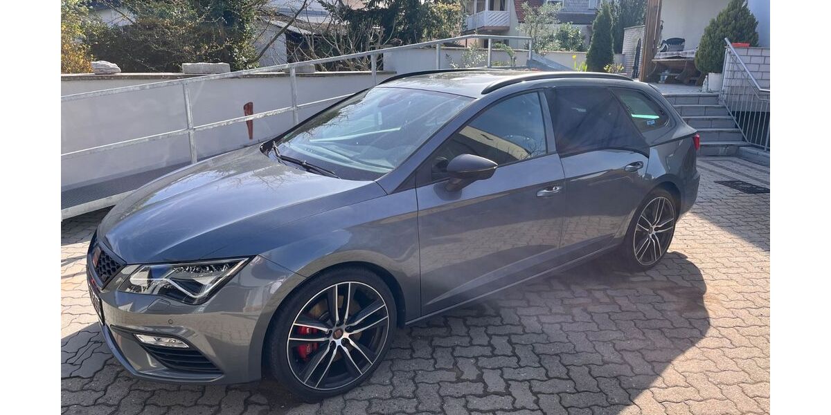 Seat Leon 89.500 km 19.500 &euro; Niedernberg 63843