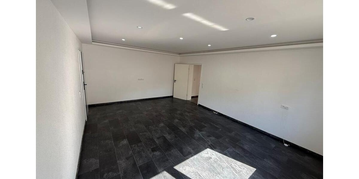 Mehrfamilienhaus, Wohnhaus Brensbach - 1 Zimmer, 100 m&sup2;, 1.000&euro; | Angebot:25981398