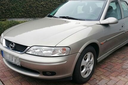 Opel Vectra 224.500 km 999 &euro; Wörth am Main 63939