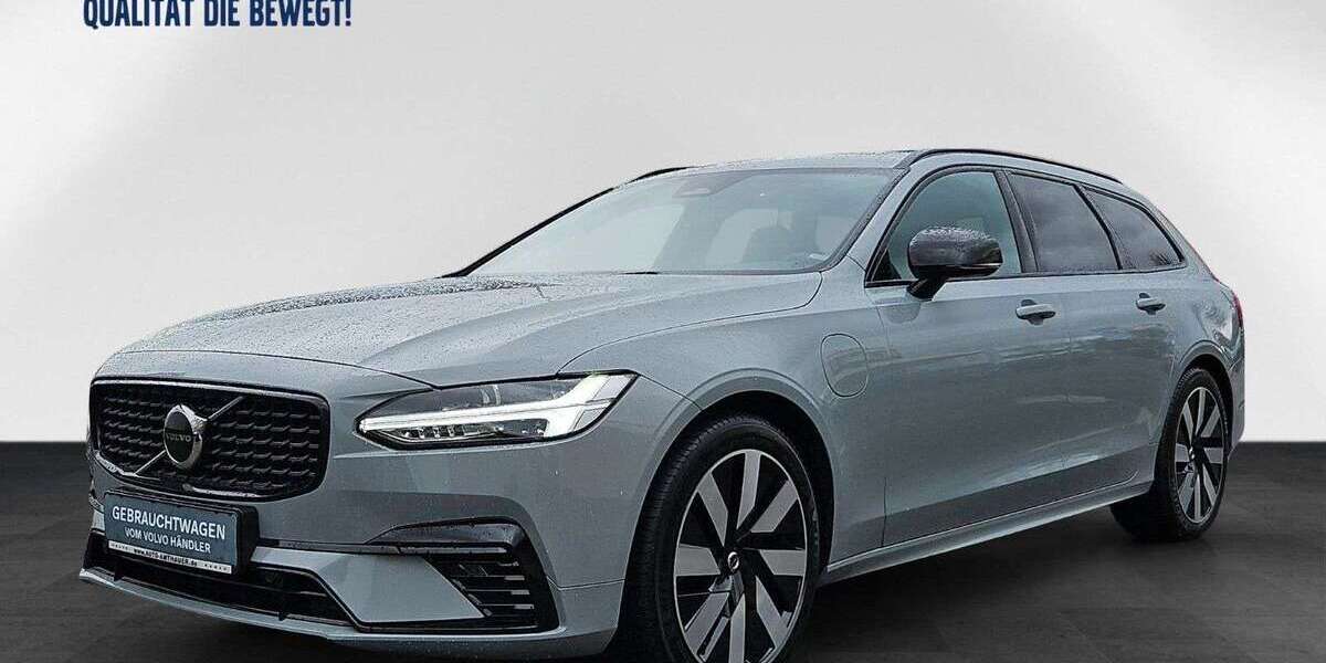 Volvo V90 30.200 km 41.930 &euro; Hanau 63452