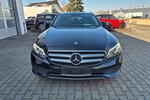 Mercedes-Benz E 400 d T 4M Standheizung, Rückfahrkamera, AHK, Co 200.000 km 19.490 &euro; Rodgau 63110