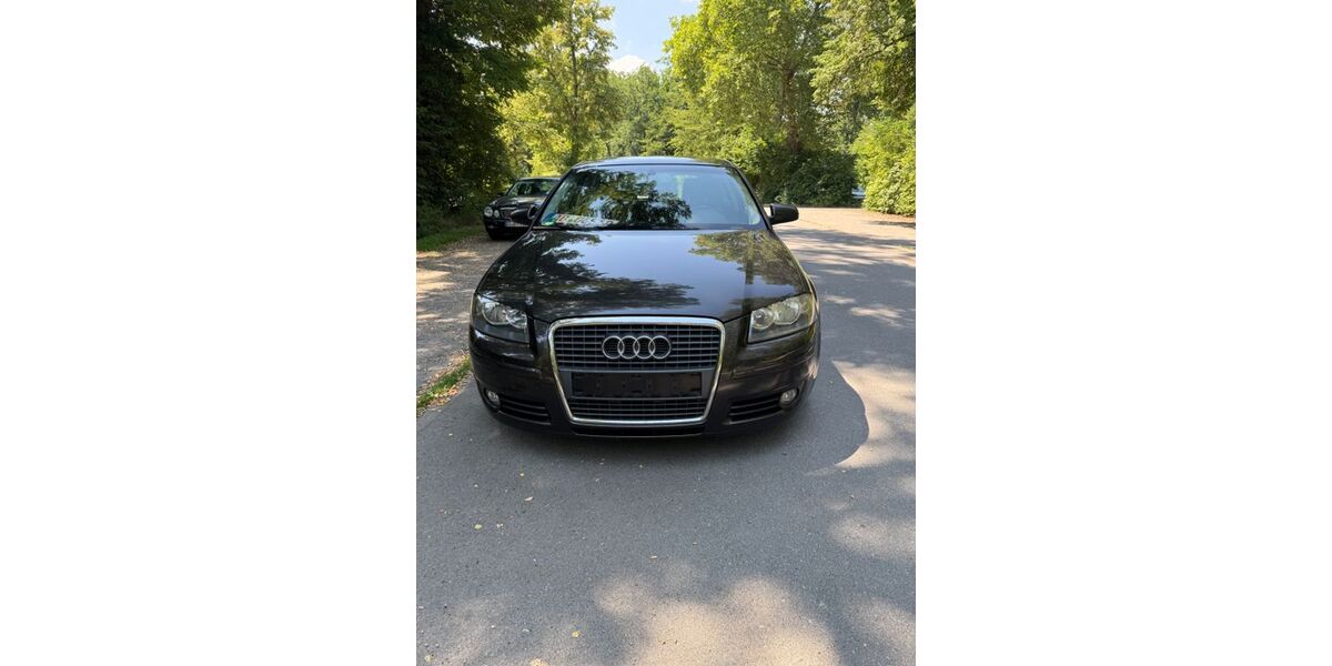 Audi A3 310.000 km 2.200 &euro; Aschaffenburg 63743