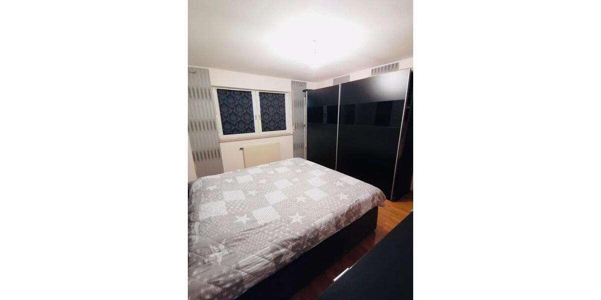 Etagenwohnung Großostheim - 3 Zimmer, 90 m&sup2;, 880&euro; | Angebot:26255328