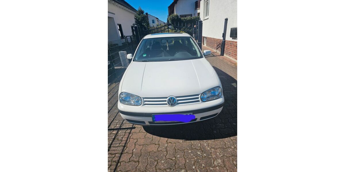 VW Golf 121.440 km 3.650 &euro; Rodenbach 63517