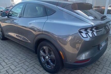 Ford Mustang Mach-E 36.214 km 29.990 &euro; Erlensee 63526