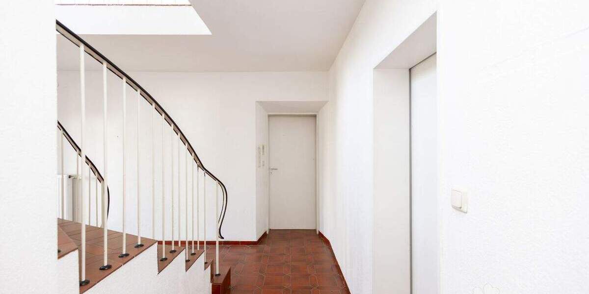 Einfamilienhaus Klingenberg am Main Trennfurt - 6 Zimmer, 157 m&sup2;, 420.000&euro; | Angebot:25693825