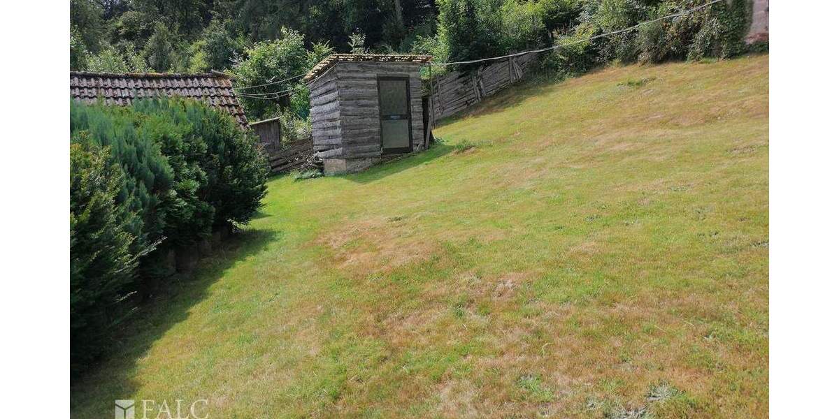 Mehrfamilienhaus, Wohnhaus Flörsbachtal Lohrhaupten - 7 Zimmer, 200 m&sup2;, 339.000&euro; | Angebot:25678005