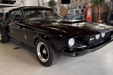 Ford Mustang 8.800 km 149.950 &euro; ASchaffenburg 63739