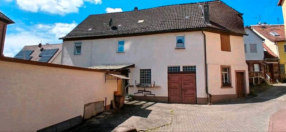 Bauernhaus, Landhaus Sulzbach am Main - 7 Zimmer, 158 m&sup2;, 180.000&euro; | Angebot:16852003