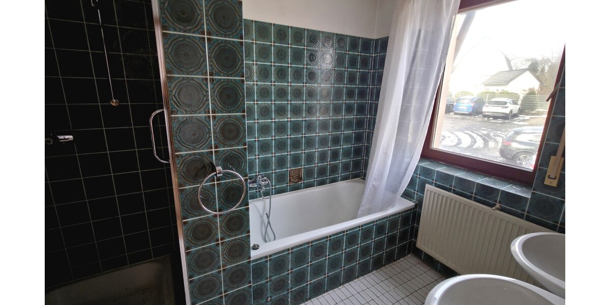 *Rohdiamant mit Potenzial! Großzügiges Reihenhaus in begehrter Wohnlage von Hanau-Steinheim* - Reihenmittelhaus Hanau Groß-Steinheim | Angebot:24804165