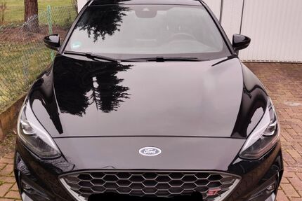 Ford Focus 66.000 km 20.499 &euro; Freigericht 63579