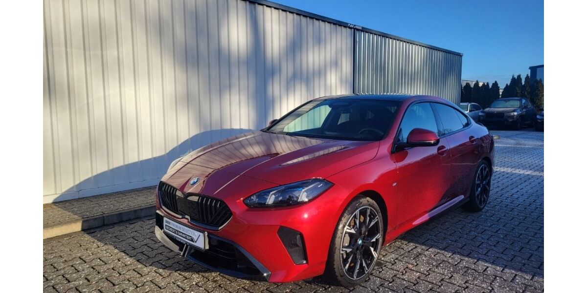 BMW 220 Gran Coupé 3.213 km 37.590 &euro; Hainburg 63512