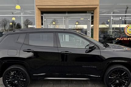Jeep Compass 42.999 km 23.444 &euro; Aschaffenburg 63741