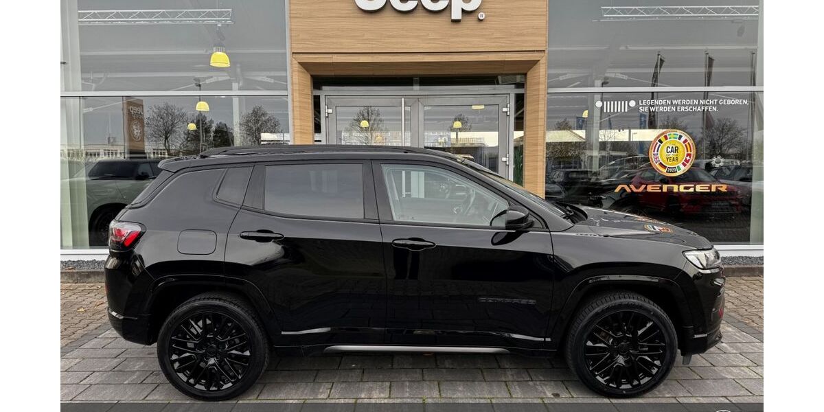 Jeep Compass 42.999 km 23.444 &euro; Aschaffenburg 63741