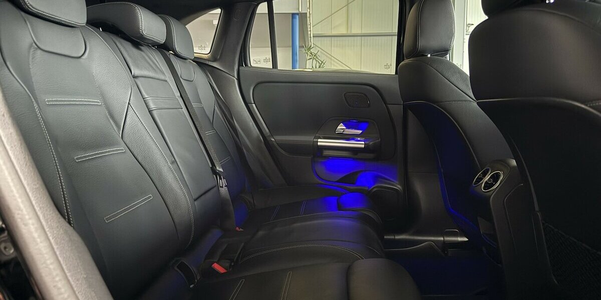 Mercedes-Benz EQA 350 4Matic AMG ADVANCED+ DISTRONIC-PANO-AHK 22.271 km 42.989 &euro; Groß-Umstadt 64823