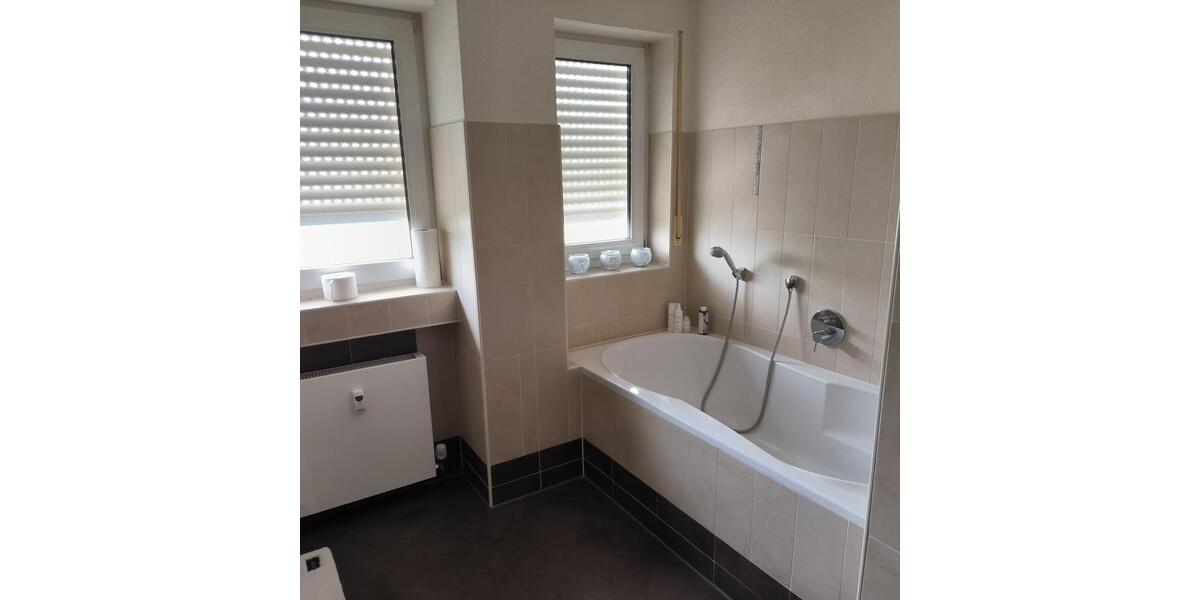 Etagenwohnung Obertshausen - 3 Zimmer, 98 m&sup2;, 1.372&euro; | Angebot:25975708