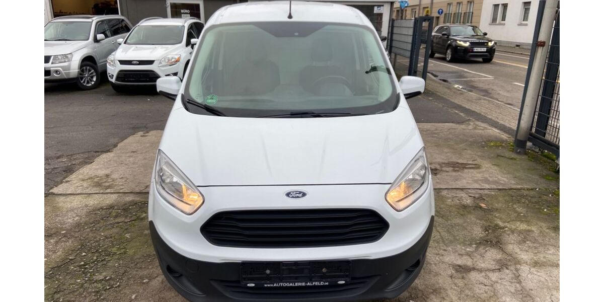 Ford Transit Courier 83.000 km 9.900 &euro; Hanau 63450