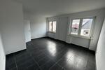 Einfamilienhaus Münster (Hessen) - 10 Zimmer, 195 m&sup2;, 2.425&euro; | Angebot:21530701