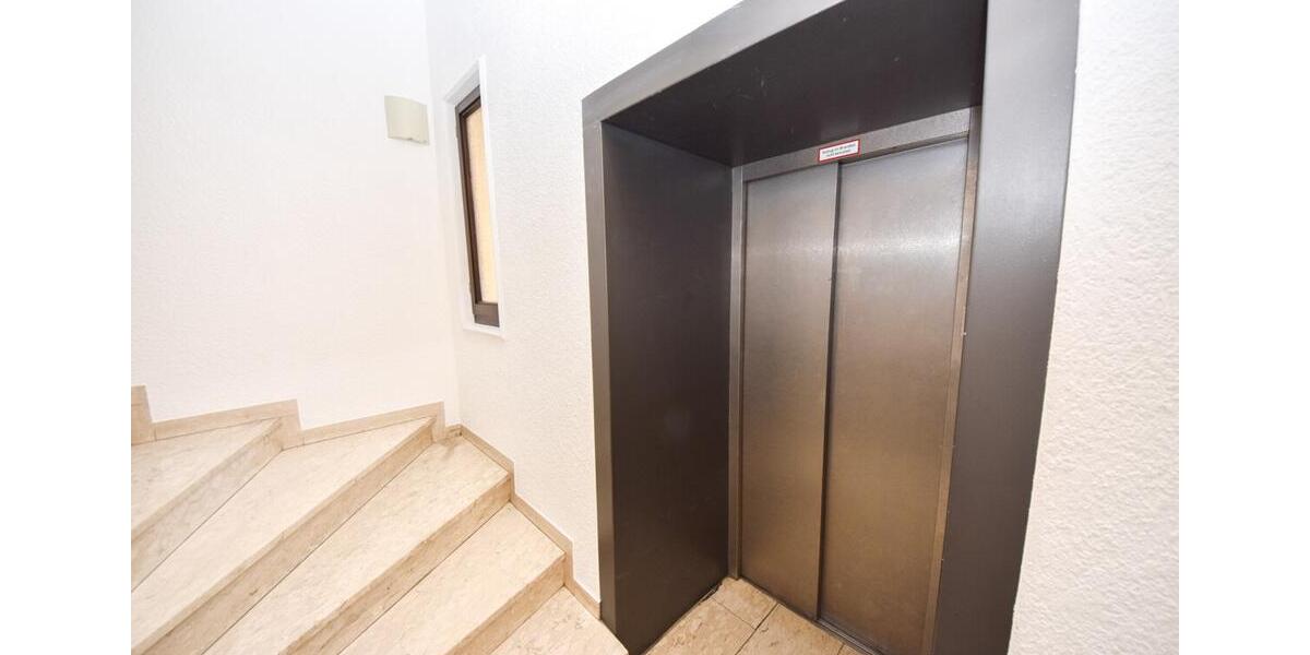 Dachgeschoßwohnung Aschaffenburg Österreicher Kolonie - 3.5 Zimmer, 105 m&sup2;, 1.080&euro; | Angebot:26536100