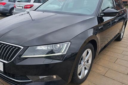 Skoda Superb 181.000 km 11.950 &euro; Aschaffenburg 63741