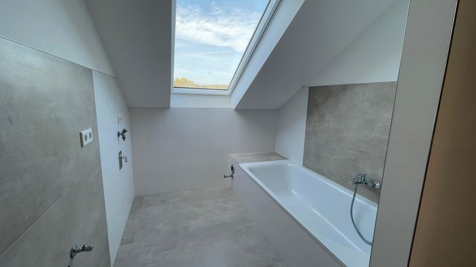 Dachgeschoßwohnung Goldbach - 4.5 Zimmer, 126 m&sup2;, 1.500&euro; | Angebot:26648221