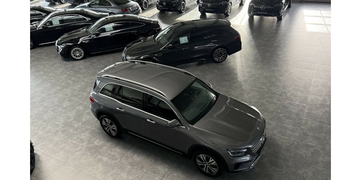 Mercedes-Benz GLB 250 4M DISTRONIC-360- KEYLESS- MBUX PREMIUM! 8.213 km 44.999 &euro; Groß-Umstadt 64823