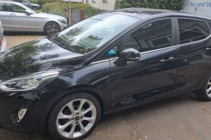 Ford Fiesta 146.000 km 6.490 &euro; Hanau 63457