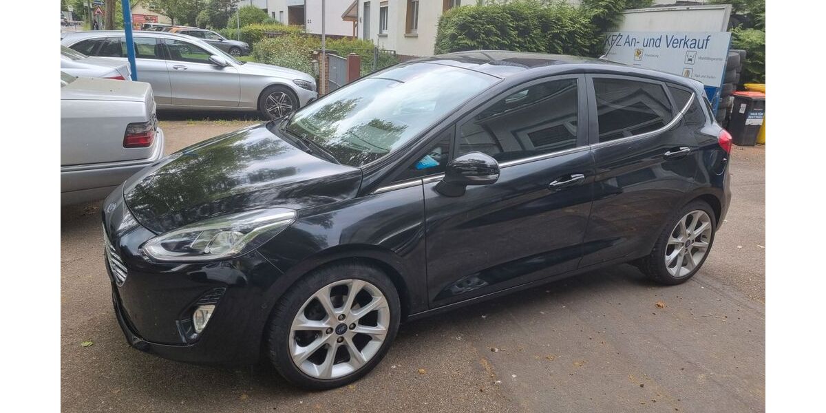 Ford Fiesta 146.000 km 6.490 &euro; Hanau 63457