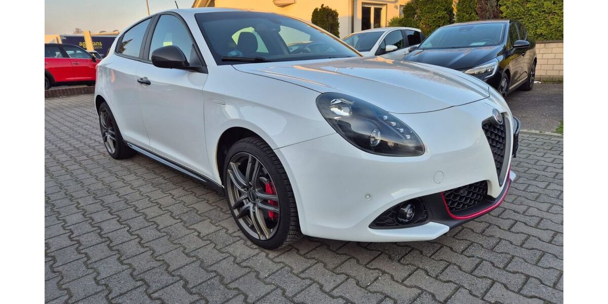 Alfa Romeo Giulietta 89.100 km 11.990 &euro; Rodgau 63110