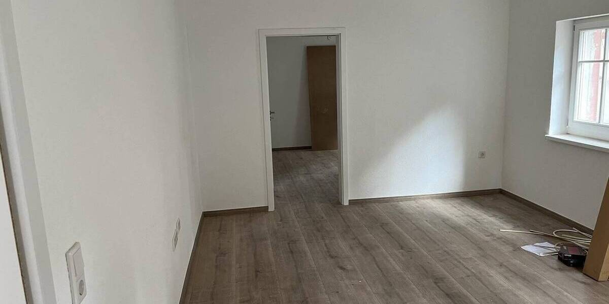 Einfamilienhaus Obernburg a.Main Obernburg - 8 Zimmer, 180 m&sup2;, 299.000&euro; | Angebot:25798628