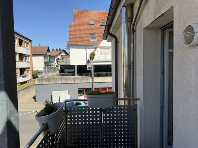 Etagenwohnung Aschaffenburg Schweinheim - 3 Zimmer, 80 m&sup2;, 278.000&euro; | Angebot:26563838