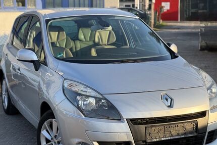 Renault Scenic 194.500 km 4.500 &euro; Dietzenbach 63128