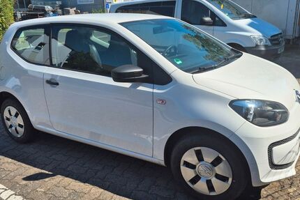 VW up! 127.440 km 4.800 &euro; NIEDERNBERG 63843