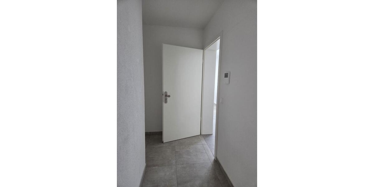 Etagenwohnung Elsenfeld - 3 Zimmer, 81 m&sup2;, 1.100&euro; | Angebot:24432876