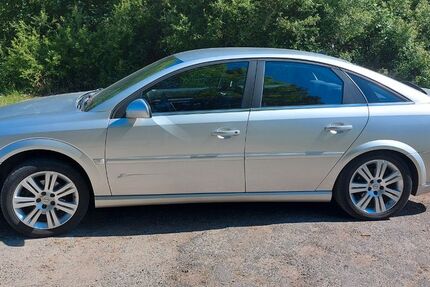 Opel Vectra 191.000 km 2.400 &euro; Frammersbach 97833