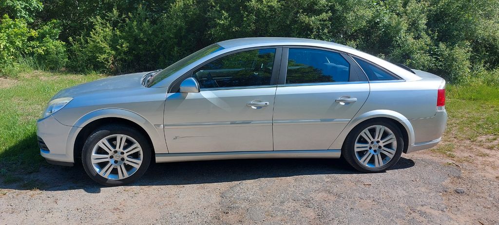 Opel Vectra 191.000 km 2.400 &euro; Frammersbach 97833