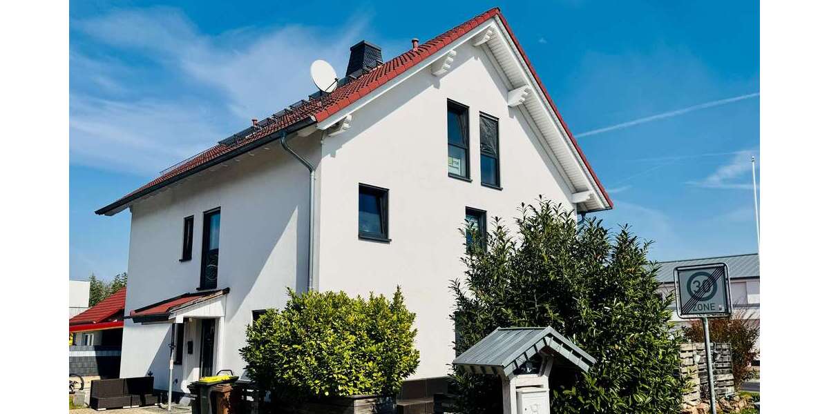 Einfamilienhaus Gründau - 5 Zimmer, 189 m&sup2;, 549.000&euro; | Angebot:25918137
