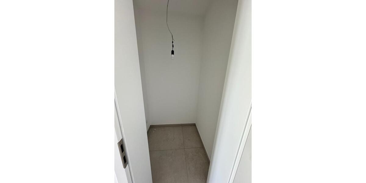 Etagenwohnung Breuberg - 2 Zimmer, 85 m&sup2;, 1.090&euro; | Angebot:25436339