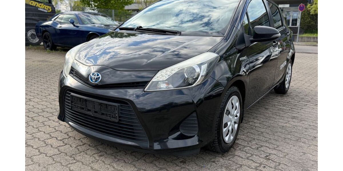 Toyota Yaris 296.569 km 3.999 &euro; Hanau 63452