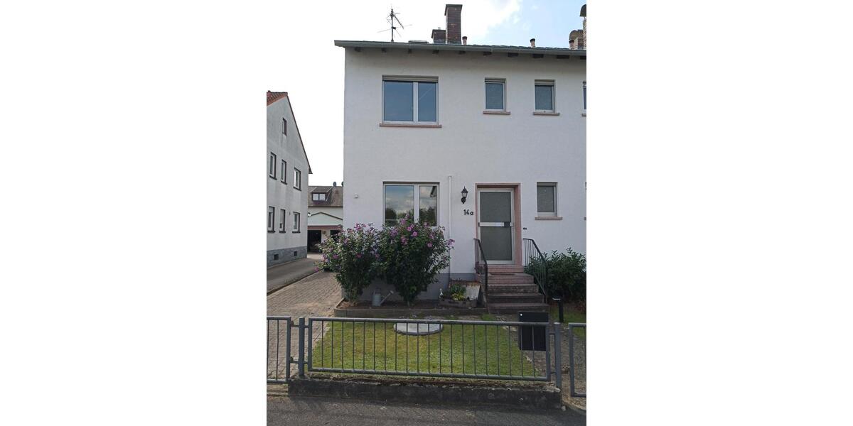 Doppelhaushälfte Elsenfeld - 3 Zimmer, 80 m&sup2;, 900&euro; | Angebot:26007661