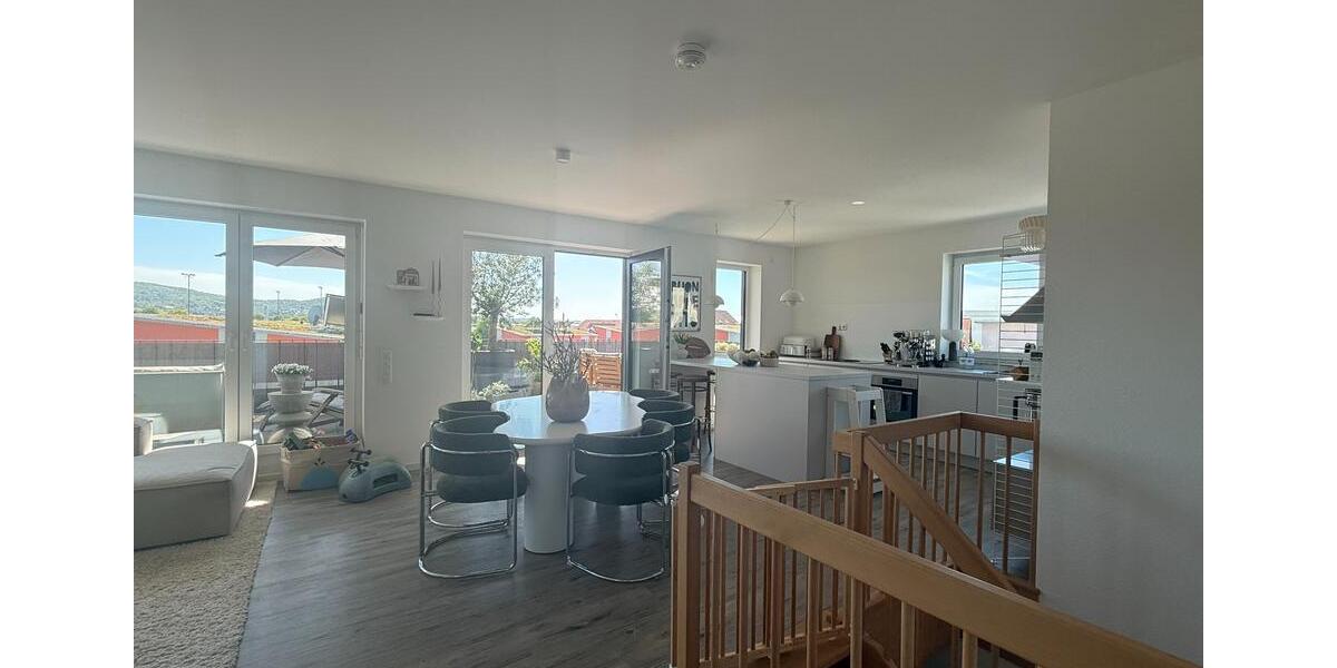 Maisonettenwohnung Gelnhausen - 4 Zimmer, 149 m&sup2;, 1.700&euro; | Angebot:26652669
