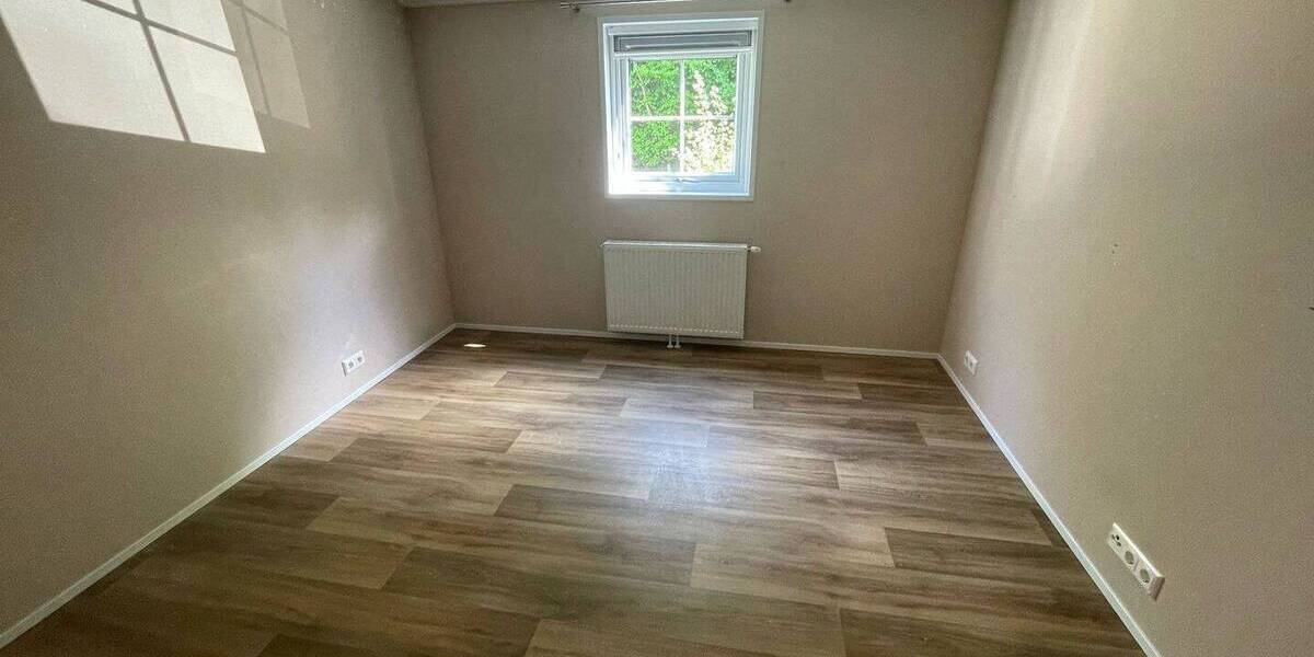 Mehrfamilienhaus, Wohnhaus Rodenbach Niederrodenbach - 4 Zimmer, 129 m&sup2;, 139.000&euro; | Angebot:26331891