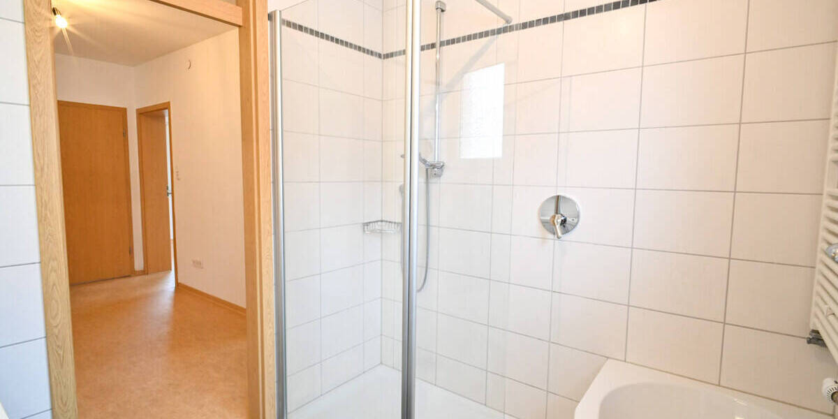 Etagenwohnung Schaafheim Mosbach - 4 Zimmer, 111 m&sup2;, 900&euro; | Angebot:26128578